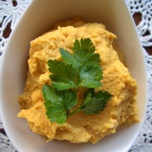 Karotten-Hummus