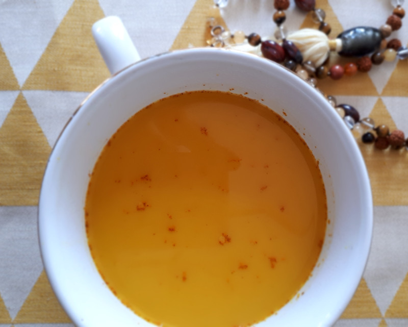 Goldene Milch